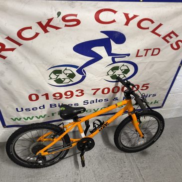 Frog 55 20” Wheel Kids Bike. Orange No6. £200. Excellent!  Refurbished!