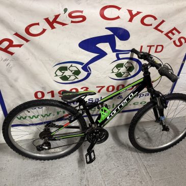 Carrera Abyss 13” Frame/26” Wheel Kids Mountain Bike. No7. £175. Serviced, Great