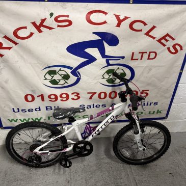 Carrera Luna 20” Wheel Girls Bike. £120. Refurbished!