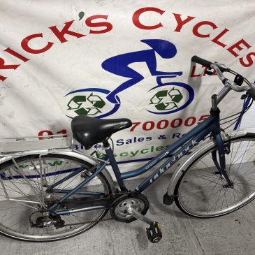 Ridgeback Speed 17” Frame Ladies Hybrid Bike. £175. Serviced, Very light weight!