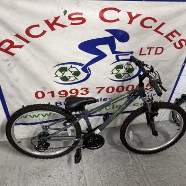 Apollo Switch 24” Wheel Kids Mountain Bike. £95. As new condition!!