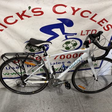 Giant Avail 2 18” Frame (Small) Ladies Road Bike. £245! Refurbished!! Very light Alloy frame!