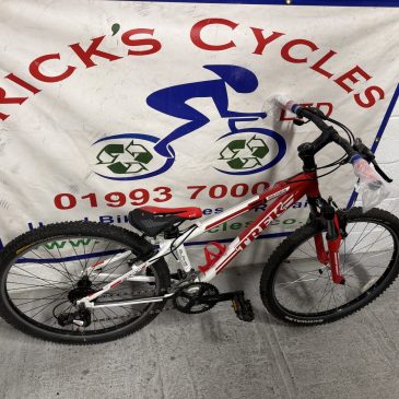 Trek 3 Series 13” Frame Mountain Bike. £175! Refurbished!