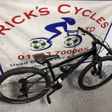 Carrera Vengence 16” Frame Mountain Bike. £225. Great. Refurbished!