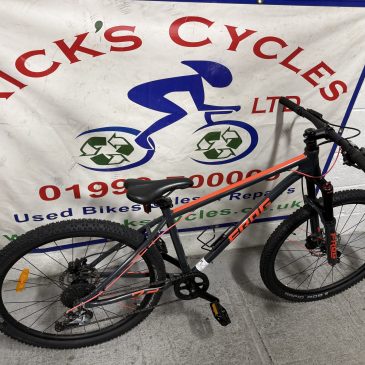 Frog 72 MTB 26” Wheel Unisex Kids Bike.. £395. Refurbished with upgrade’s!
