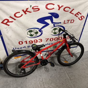 Frog 62 24” Wheel Unisex Kids Bike. Red No5. £245. Excellent!