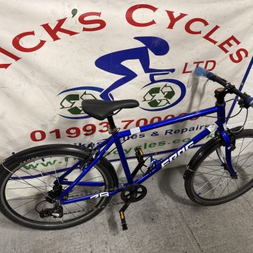 Frog 78 26” Wheel Unisex Hybrid Bike. Electric Blue No6. £295. Refurbished!
